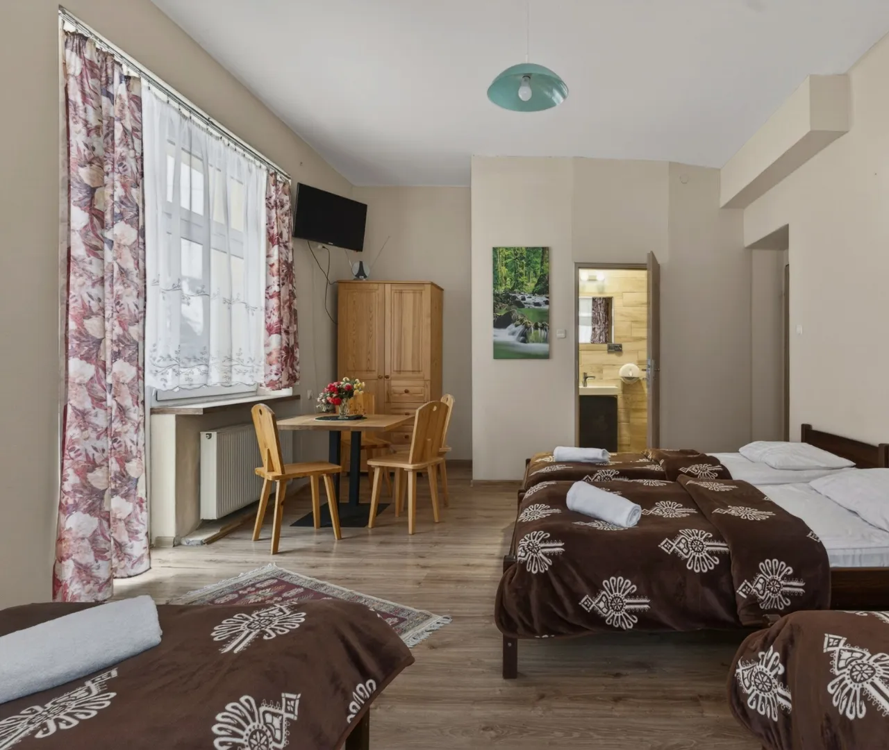 pokój 4-osobowy Zakopane, wolne pokoje Zakopane Willa Balance Spa Antałówka